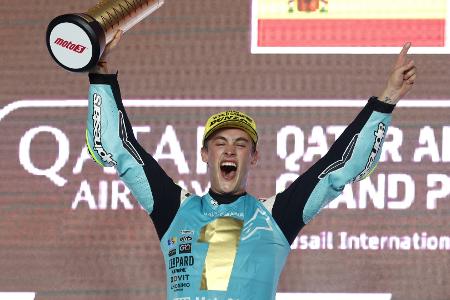 Spanier Masia neuer Moto3-Weltmeister Spanier Masia neuer Moto3-Weltmeister