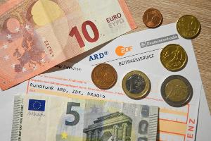 Rundfunkbeitrag soll auf 18,94 Euro steigen