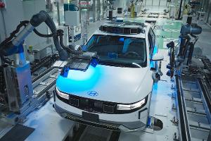 Hyundai baut weltweit erstes Serien-Robotaxi