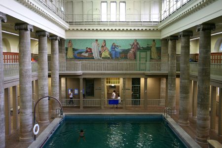 Stadtbad Neukölln