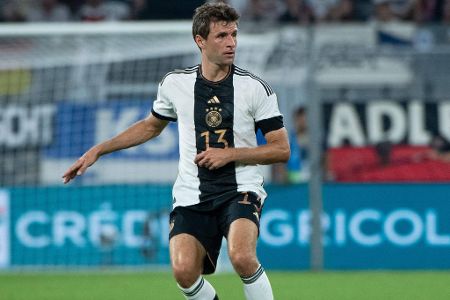 ANGRIFF: Thomas Müller (FC Bayern) - Note: 4,0 - Durfte in der zweiten Halbzeit gegen Österreich ran, lebte dort bis zum Schlusspfiff seinen Kampfgeist vor. Zeigte spielerisch aber zu viele Fehler, konnte das Ruder so nicht rumreißen.