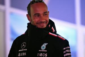 Duell mit Verstappen? Hamilton rechnet mit Neustart nächste Saison