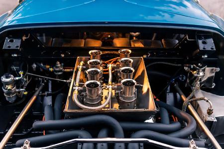 Ford GT 40 Mk I road car (1966)