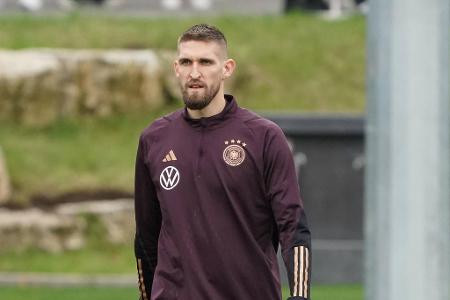 Robert Andrich (ab 60.) - Note: 4,0 - Deutete seine Qualitäten in der Defensive an und zeigte Zweikampfhärte. Wenn Österreich das Spiel schnell machte, wurde aber auch er überspielt.