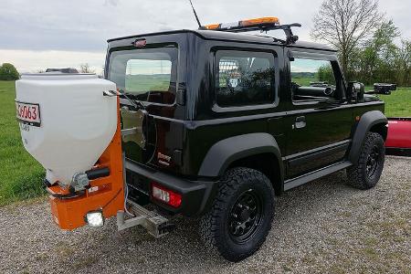Suzuki Jimny Schneepflug Winterdienst