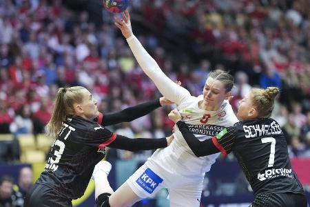 Niederlage gegen Dänemark: DHB-Frauen verpassen Gruppensieg Niederlage gegen Dänemark: DHB-Frauen verpassen Gruppensieg