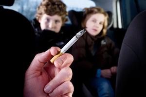 Rauchverbot im Auto soll kommen