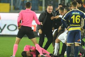 Türkei: Klubboss nach Schiri-Attacke lebenslang gesperrt