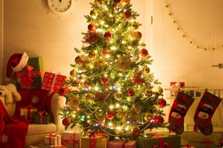 Skurrile Feiertagstraditionen von Italien bis Kanada