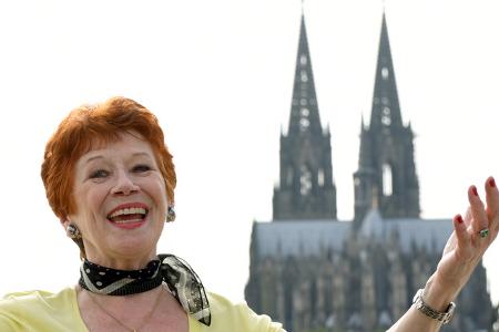 Im April trauerte Köln um einen seiner berühmtesten Promis: Die Schauspielerin und Sängerin Lotti Krekel.