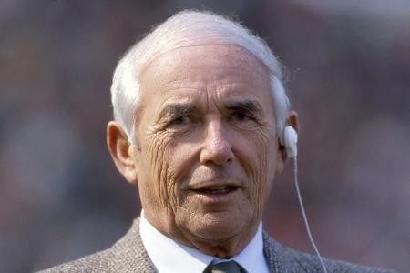 Ernst Huberty prägte wie kein Zweiter die 'Sportschau', wurde daher auch 'Mister Sportschau' genannt. Der Journalist wurde 96 Jahre alt.