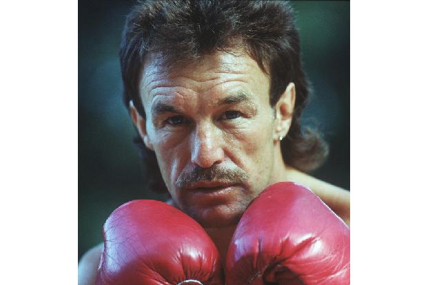 Seit Jahren litt René Weller als Demenz, im August verlor der ehemalige Box-Champion seinen schwersten Kampf und starb im Alter von nur 69 Jahren.