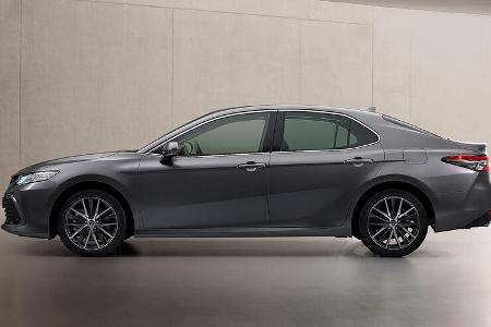 Toyota Camry Hybrid 2021