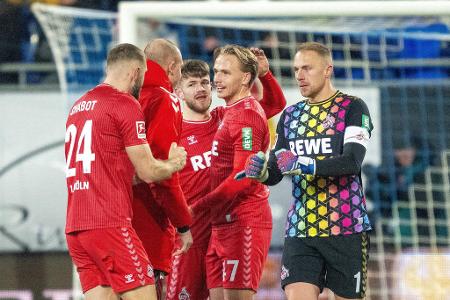 Platz 15: 1. FC Köln - 35 Punkte aus 34 Spielen (38:53 Tore)