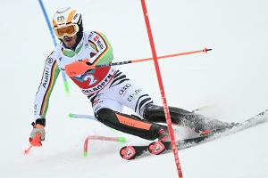 Slalom in Adelboden: Straßer auf Podestkurs