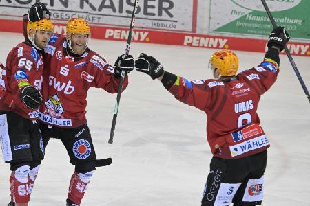 DEL: Pinguins gewinnen Duell um die Spitze eindrucksvoll DEL: Pinguins gewinnen Duell um die Spitze eindrucksvoll