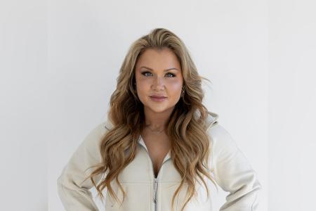 Sophia Thiel