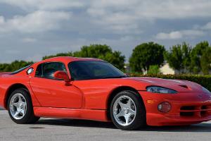 Diese Viper ist alt und doch fast neu
