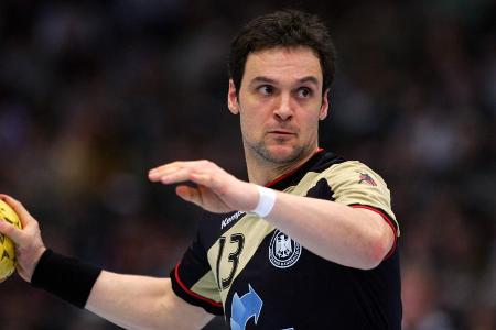 Rückraum Mitte - Markus Baur (52) - War bis 2022 Trainer im DHB-Nachwuchs. Übernahm im November 2022 Frisch Auf! Göppingen, scheidet dort nach der laufenden Saison aus. Baur ist außerdem als TV-Experte im ZDF zu sehen.