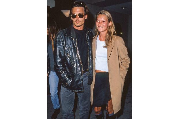 Ihr wilder Lebensstil wurde durch medienträchtige Beziehungen nur noch unterstrichen - mit Johnny Depp war sie von 1994 bis 1997 zusammen. 