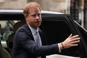 Sorge um Charles & Kate: Erfuhr es Prinz Harry zuerst aus der Presse?