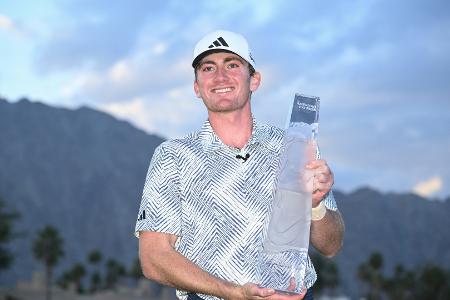 Erster Amateur seit 1991: Dunlap holt historischen PGA-Sieg Erster Amateur seit 1991: Dunlap holt historischen PGA-Sieg