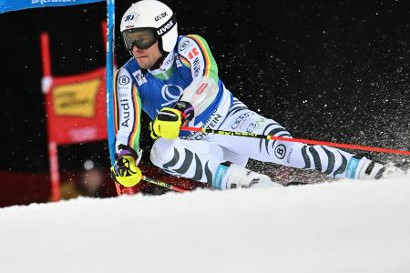Schmid Elfter in Schladming - Dominator Odermatt vorne Schmid Elfter in Schladming - Dominator Odermatt vorne