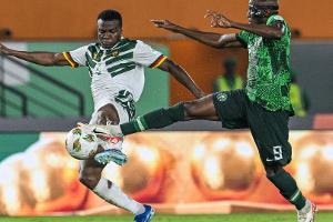 Afrika-Cup: Nigeria und Angola erste Viertelfinalisten