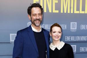 Karoline Herfurth und Christopher Doll: Endlich "gemeinsam feiern"!