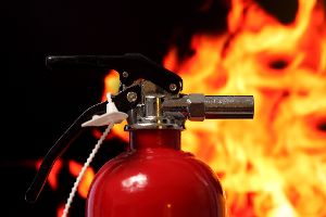 Brauchen Sie wirklich einen Feuerlöscher im Auto?
