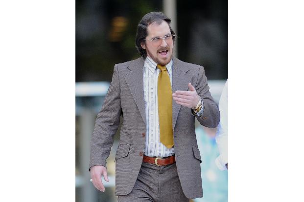 Schon kurz darauf hieß es wieder futtern, futtern, futtern: Für 'American Hustle' wurde eine Plauze verlangt, und so riet sein Regisseur David O. Russell ihm: 