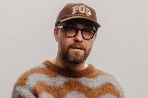 Mark Forster tritt bei der "American Ice Football"-Halftimeshow auf