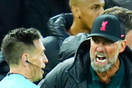 'Ich bin ein Idiot. Dafür muss ich mich entschuldigen' (Klopp entschuldigt sich für einen Ausraster gegenüber des Schiedsrichters)