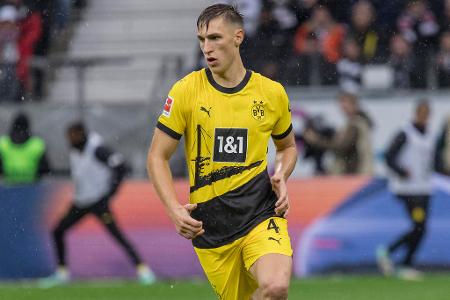Nico Schlotterbeck - Note: 3,5 - Machte seine Sache defensiv fast ohne Fehler, auch wenn er die Aggressivität der letzten Wochen etwas vermissen ließ. Streute gerade nach der Pause zudem gute Ideen mit Ball ein und tauchte sogar selbst vor dem Tor auf.
