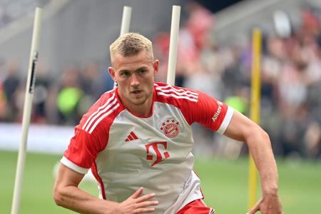 Matthijs de Ligt - Note: 3,0 - War in den meisten defensiven Szenen dicht dran an Jordan, ausgerechnet beim Gegentor stimmte seine Zuordnung dann nicht. Machte mit seinem Kopfballtor zum 3:1 in der Schlussphase dafür alles klar.