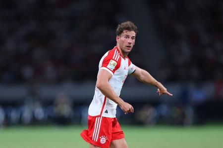 Leon Goretzka - Note: 4,0 - Probierte sich phasenweise an der Kimmich-Rolle, konnte als Impulsgeber das Bayern-Spiel aber nicht durchgängig prägen. Gerade bei zwingenden Zuspielen mit schwacher Quote. Nicht nur deshalb lediglich ein Mitläufer.