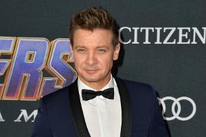 Nach beinahe tödlichem Unfall: Jeremy Renner bereit für MCU-Rückkehr