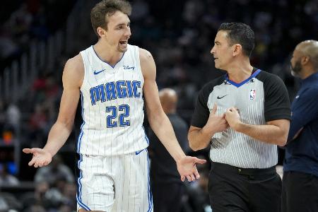 NBA: Wagner führt Orlando zum Sieg, Schröder verliert NBA: Wagner führt Orlando zum Sieg, Schröder verliert