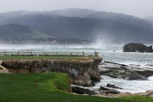 Turnier in Pebble Beach wegen Unwetters abgebrochen