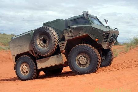 Militär-Geländewagen, military 4x4 offroader