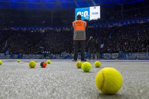 Fröhlich fordert anderen Umgang mit Tennisball-Protesten