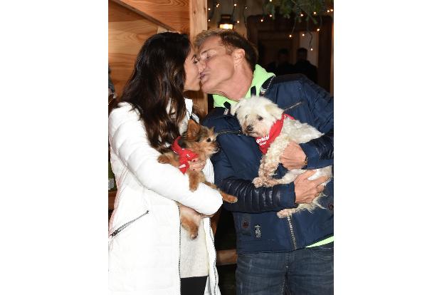Mittlerweile ist Dieter Bohlen seit 18 Jahren mit Carina Walz glücklich, das Paar hat zwei Kinder, mittlerweile ist sogar von Hochzeit die Rede. 