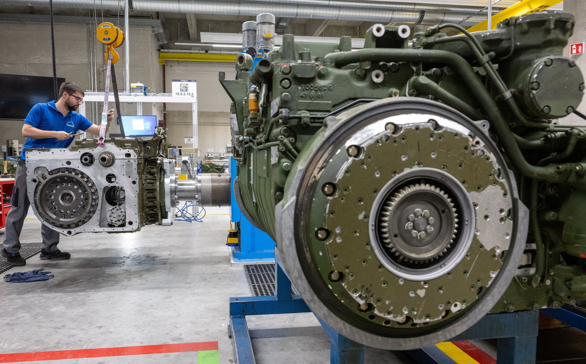 Aktien von Panzer-Zulieferer Renk erstmals an der Börse - freenet.de