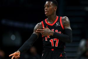 NBA: Schröder gewinnt Krisenduell - Pleite für Theis