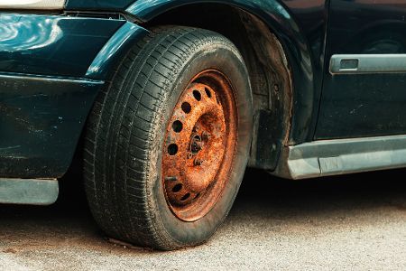 Sandstrahlen von Autoteilen: Das sollten Sie wissen Sandstrahlen von Autoteilen: Das sollten Sie wissen