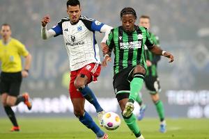 Fan-Protest: Spiel zwischen HSV und Hannover unterbrochen