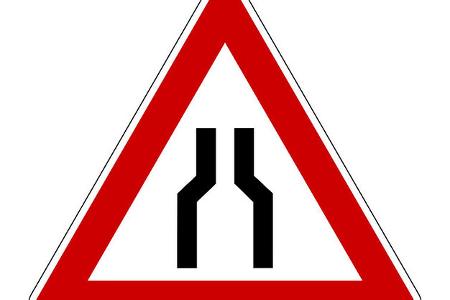 Gefahrzeichen - Verkehrszeichen