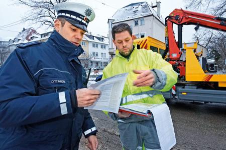 Abschleppwagen, Polizei