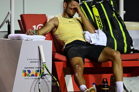 Rio: Alcaraz muss aufgeben - Hanfmann weiter Rio: Alcaraz muss aufgeben - Hanfmann weiter