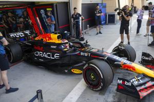 Formel 1: Verstappen zum Auftakt der Testfahrten vorn